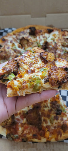 Photo of Tandoori Pizza and Restaurant - 3030 Meadows Pkwy #30, Saskatoon, SK S7V 0R6